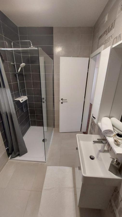 Navis Apartman Supetarska Draga Kültér fotó