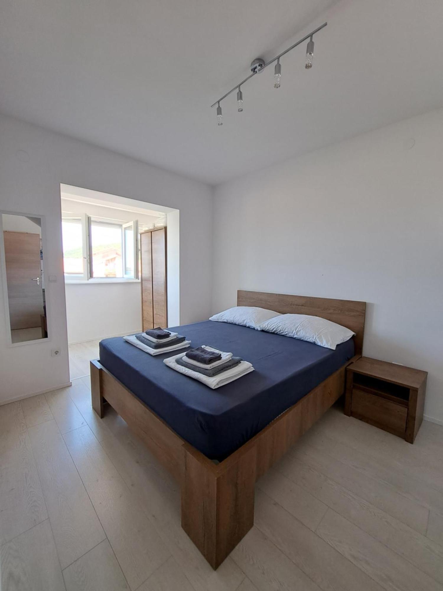 Navis Apartman Supetarska Draga Kültér fotó