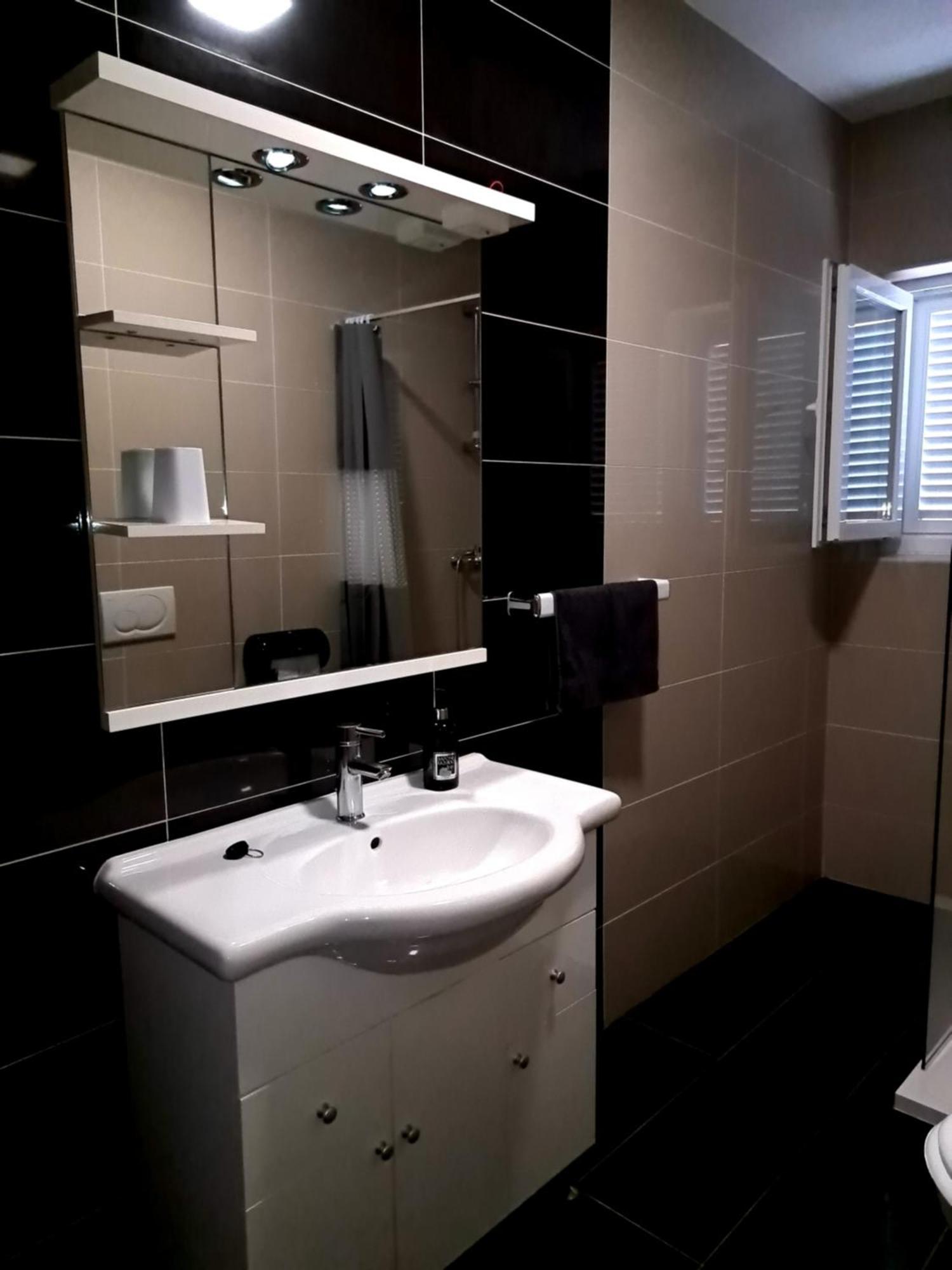 Navis Apartman Supetarska Draga Kültér fotó